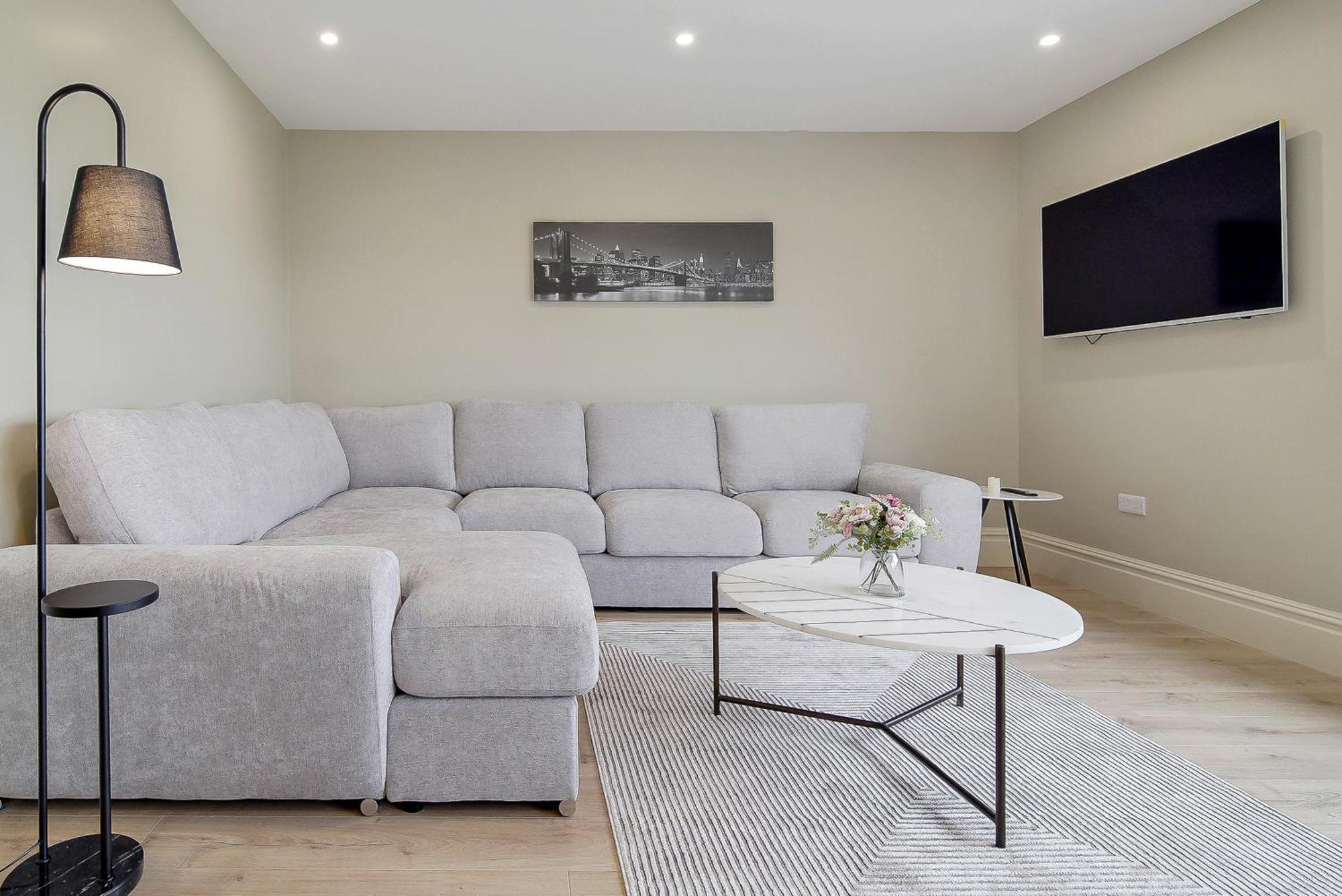 Seaview Lodge Apartment 'Sleeping 4 Guests' Rockstown Exterior photo